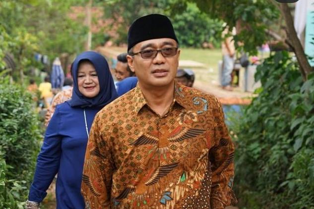 Politisi Kabupaten Bandung, Dadang Rusdiana, yang dikabarkan meninggal dunia, Minggu 4 April 2021. Foto : Instagram/@dadangrusdiana67)